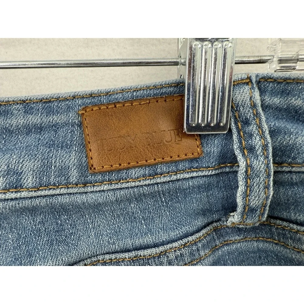 Judy Blue Maternity‎ Jeans Size 7/28 Boyfriend Fit Distressed Stretch JB9802